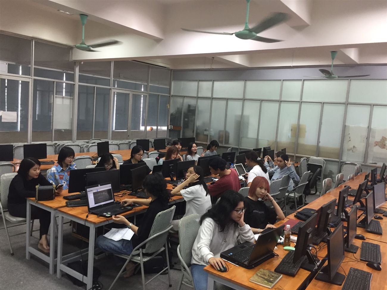 Đinh Duy Cường giảng dạy TIN HỌC ỨNG DỤNG tại ĐẠI HỌC KIẾN TRÚC HÀ NỘI